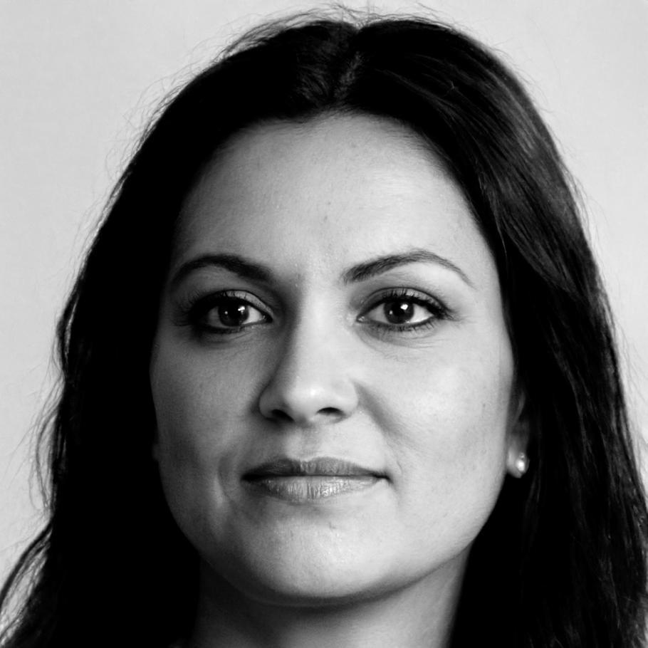 Zariyah Chen, Customer Security Specialist